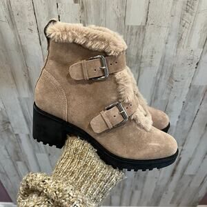 NWT Violet and Red Women's Beige Hailey Taupe Fur Suede Leather Boots Size 6.5